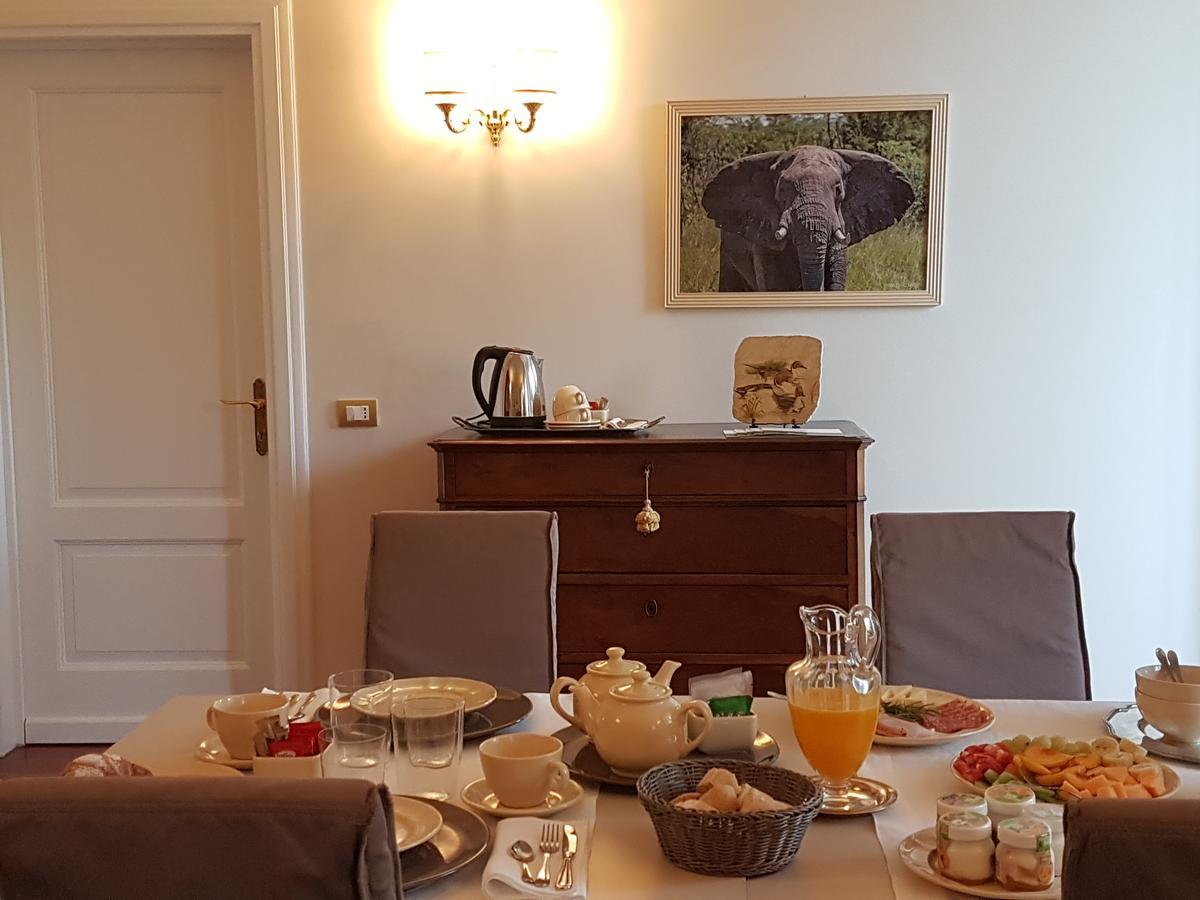 Villa Chiara B&B Biandronno Zewnętrze zdjęcie