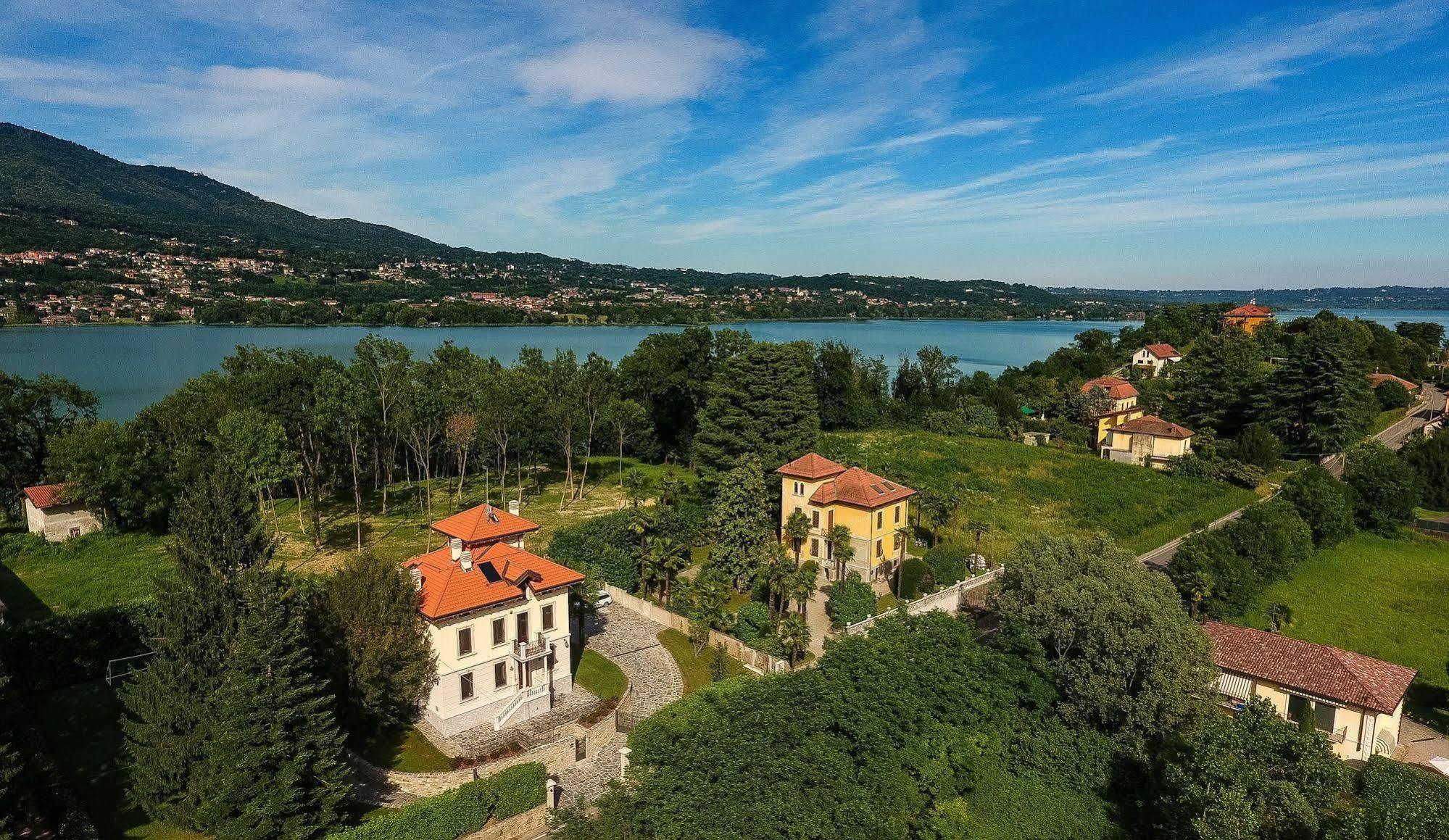 Villa Chiara B&B Biandronno Zewnętrze zdjęcie